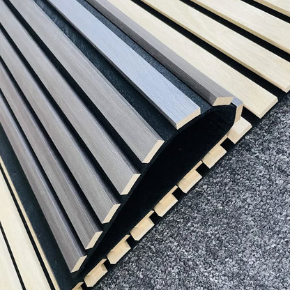 Flexibles Holzpaneel 270 cm x 110 cm (106,3" x 43,3")