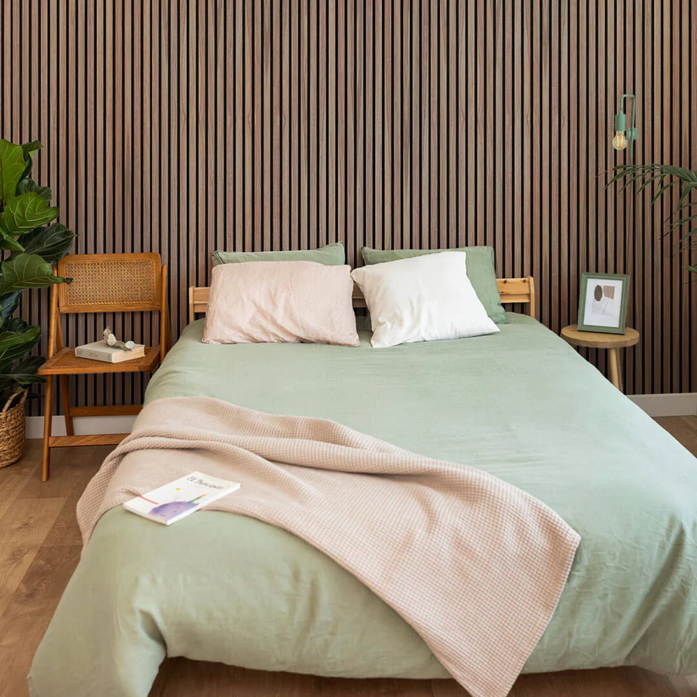 Flexibles Holzpaneel 270 cm x 110 cm (106,3" x 43,3")